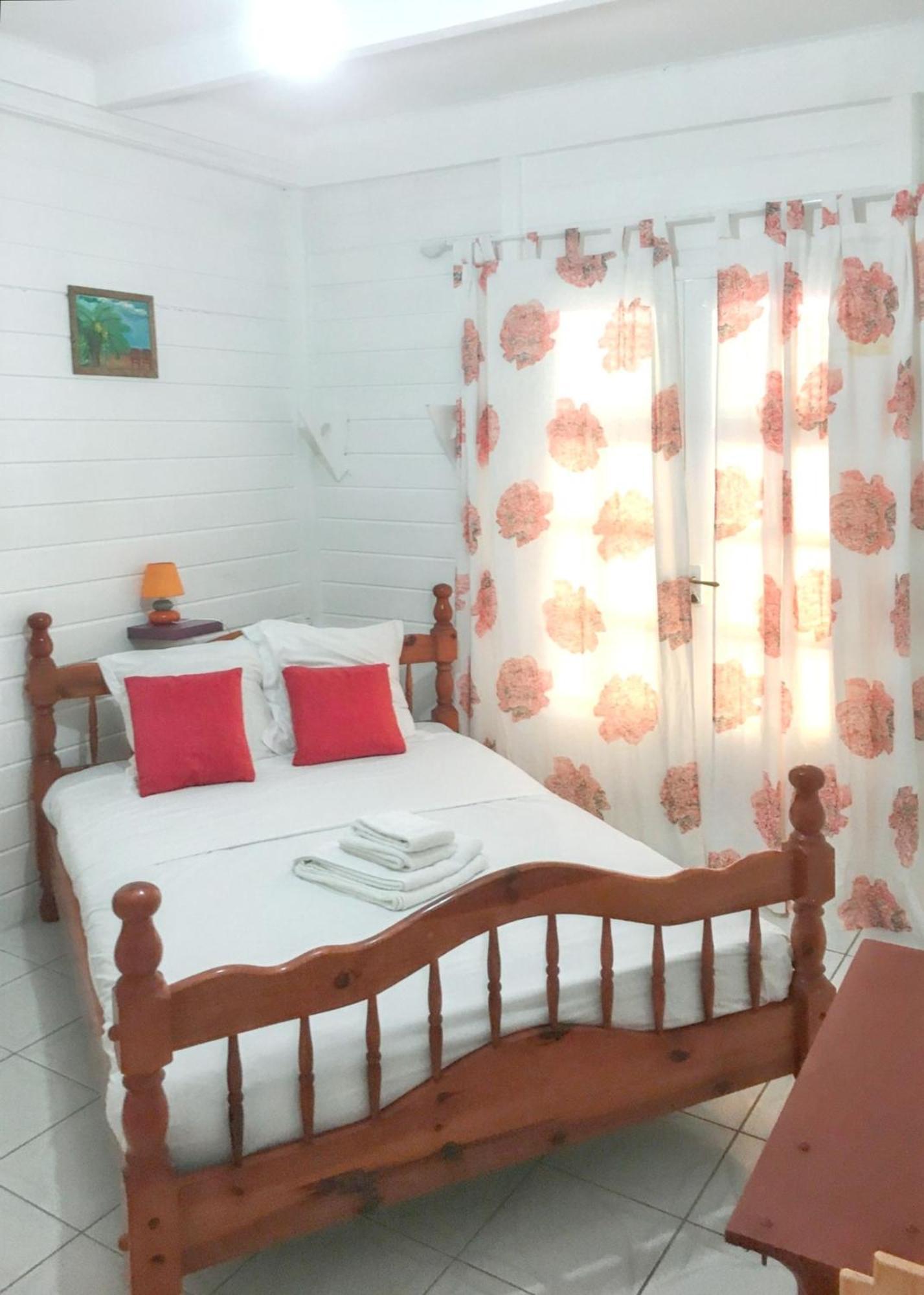לה קברה Villa Enchantee Avec Vue Sur Mer Et Piscine Au Carbet מראה חיצוני תמונה